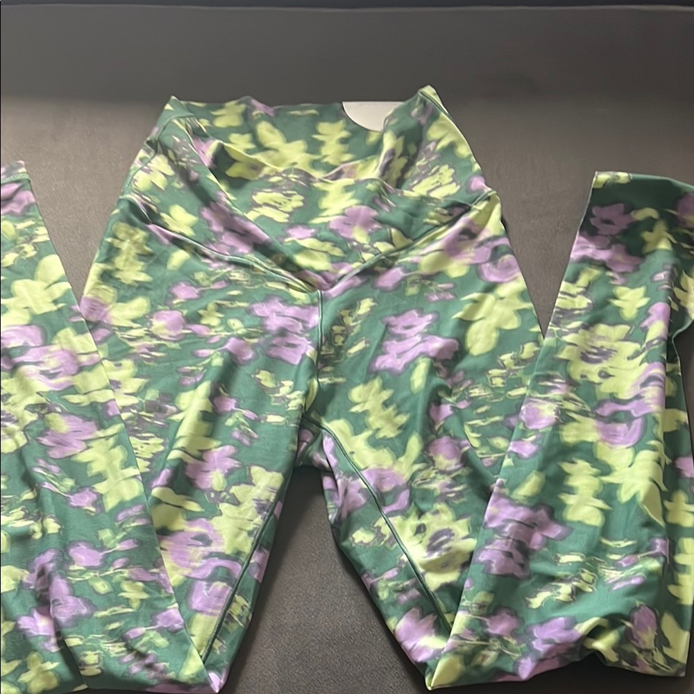 Aerie Green and Purple Camouflage Leggings